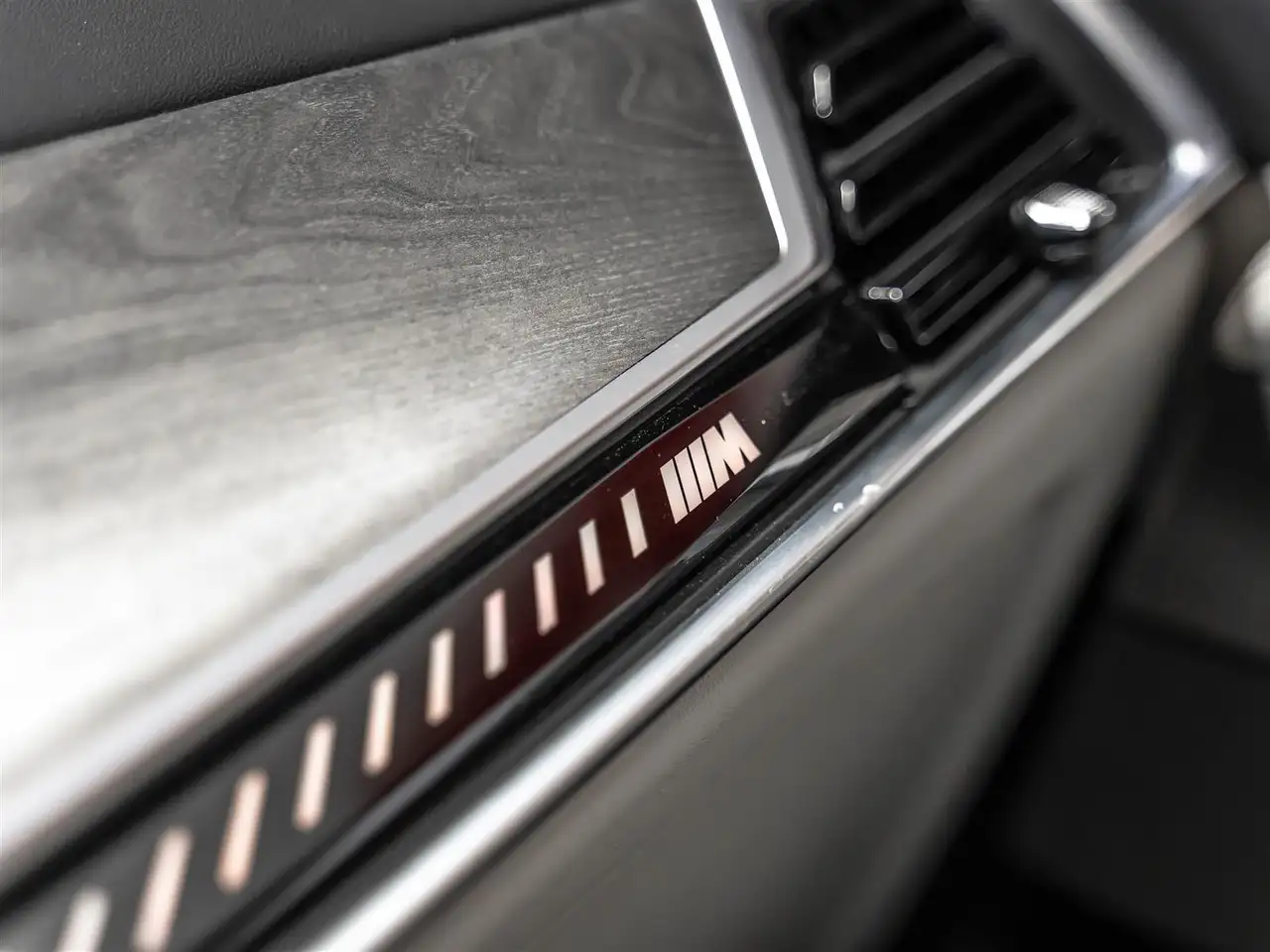BMW X6 снимка BMW X6