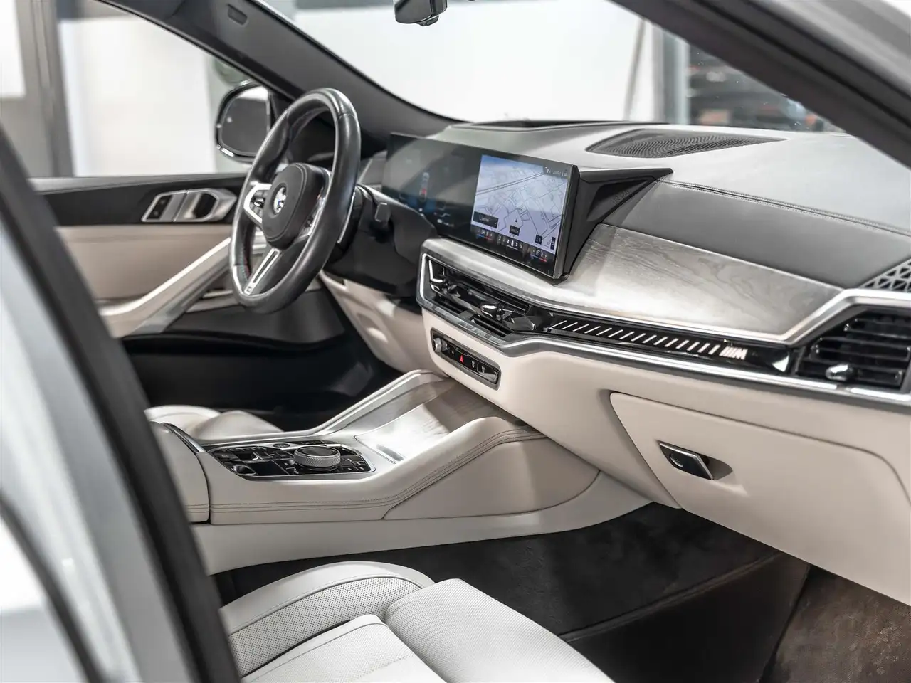BMW X6 снимка BMW X6