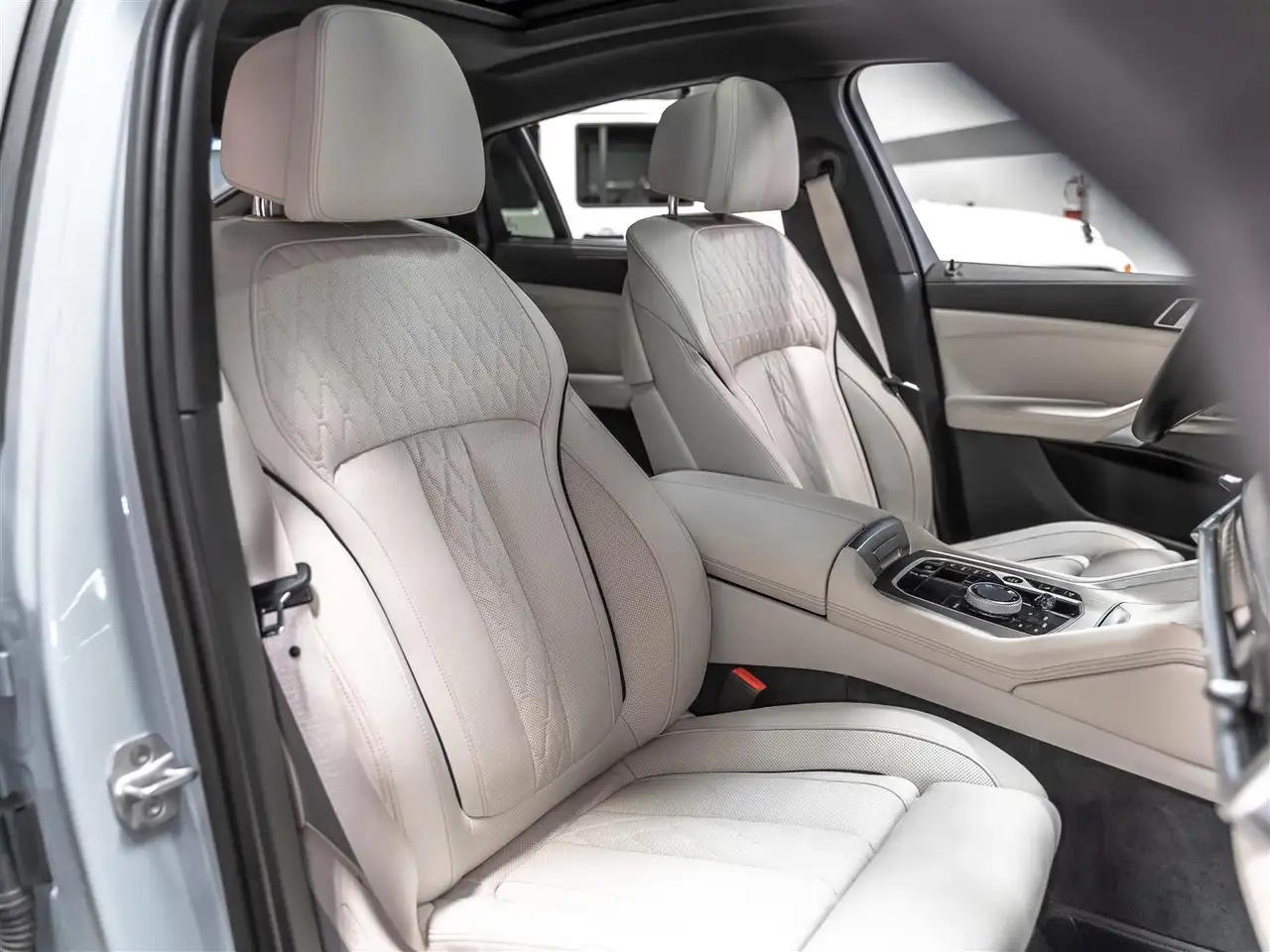 BMW X6 снимка BMW X6
