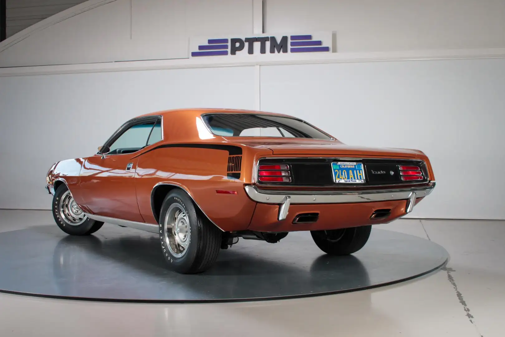 Plymouth HEMI 'Cuda Bruin - 2