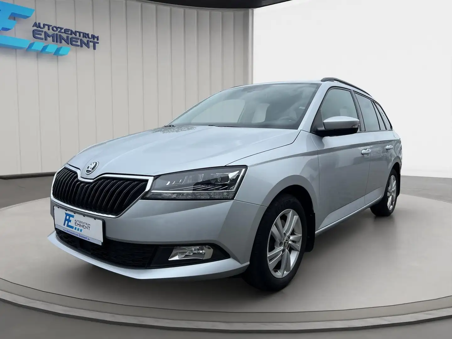 Skoda Fabia C. 1.0 TSI 81KW KAMERA SHZ LED-S. Silber - 1
