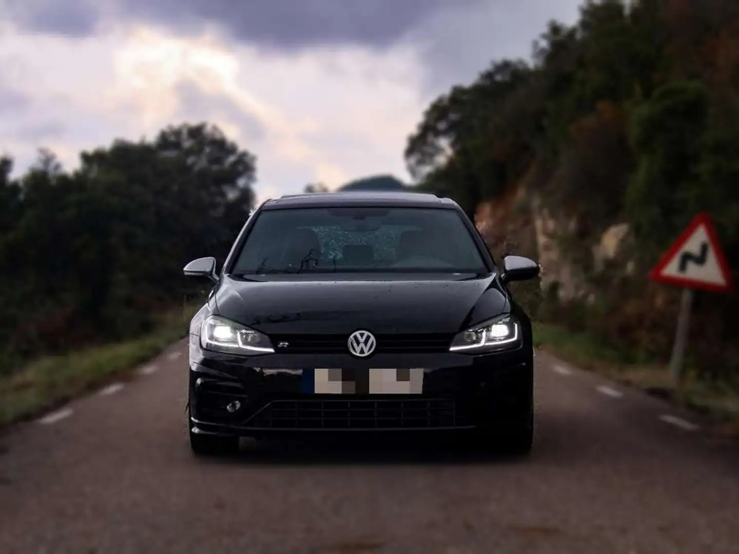 Volkswagen Golf R 2.0 TSI 228kW (310CV) 4Motion DSG Negro - 1