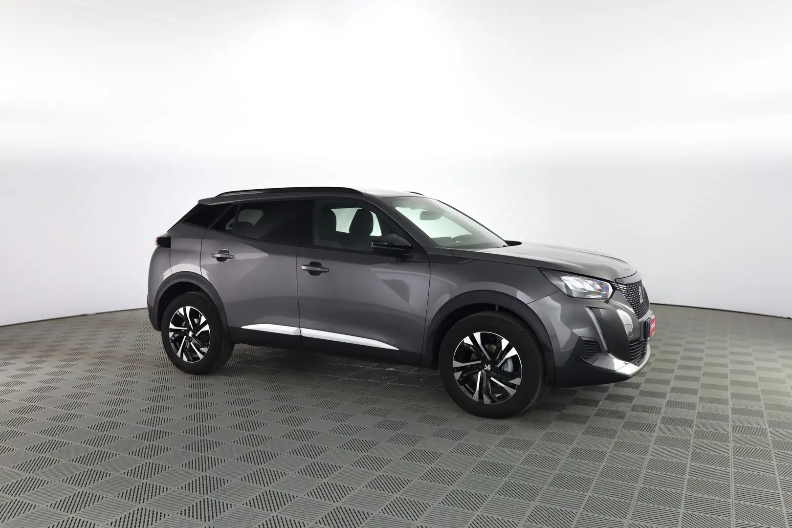 Peugeot 2008 2008 PureTech 100 S&S Allure Pack Grau - 2