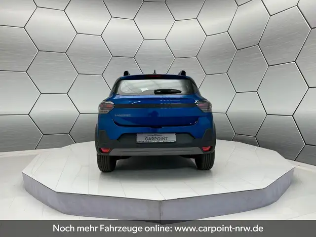 Dacia Sandero view 4