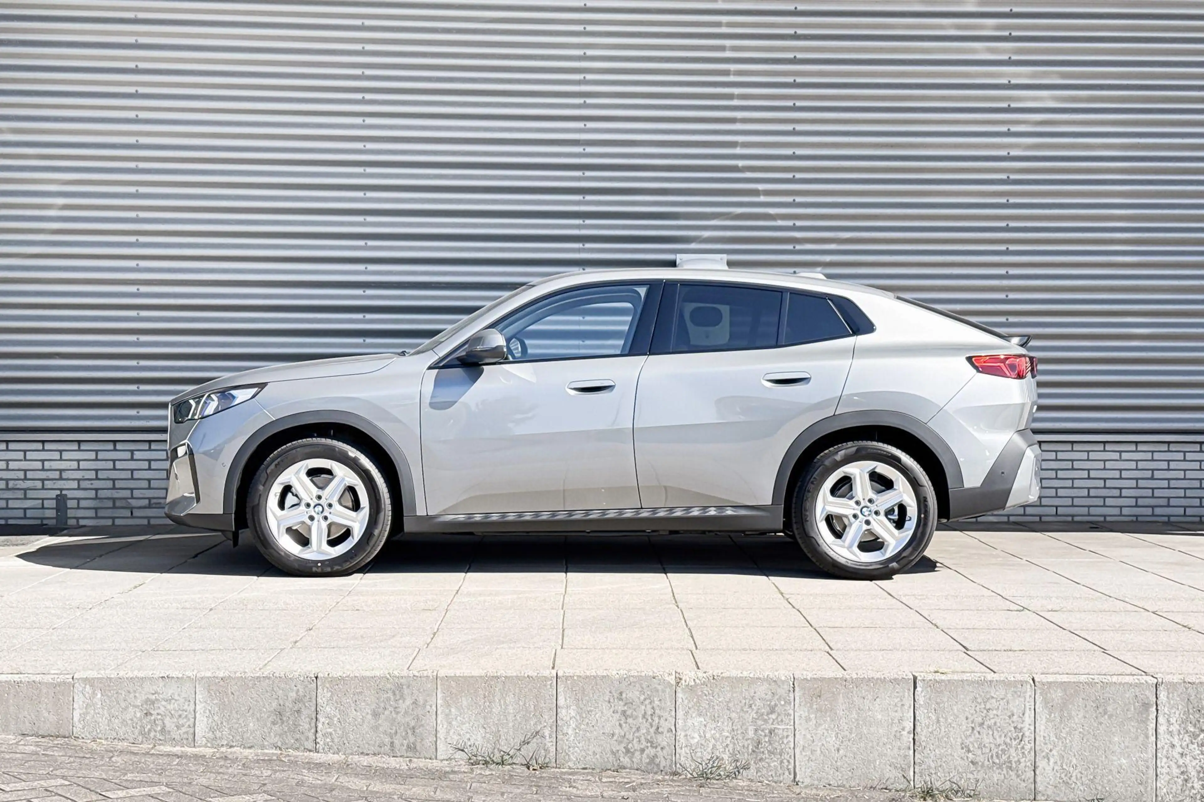 BMW iX2 eDrive20 67 kWh Huisselectie — photo 2