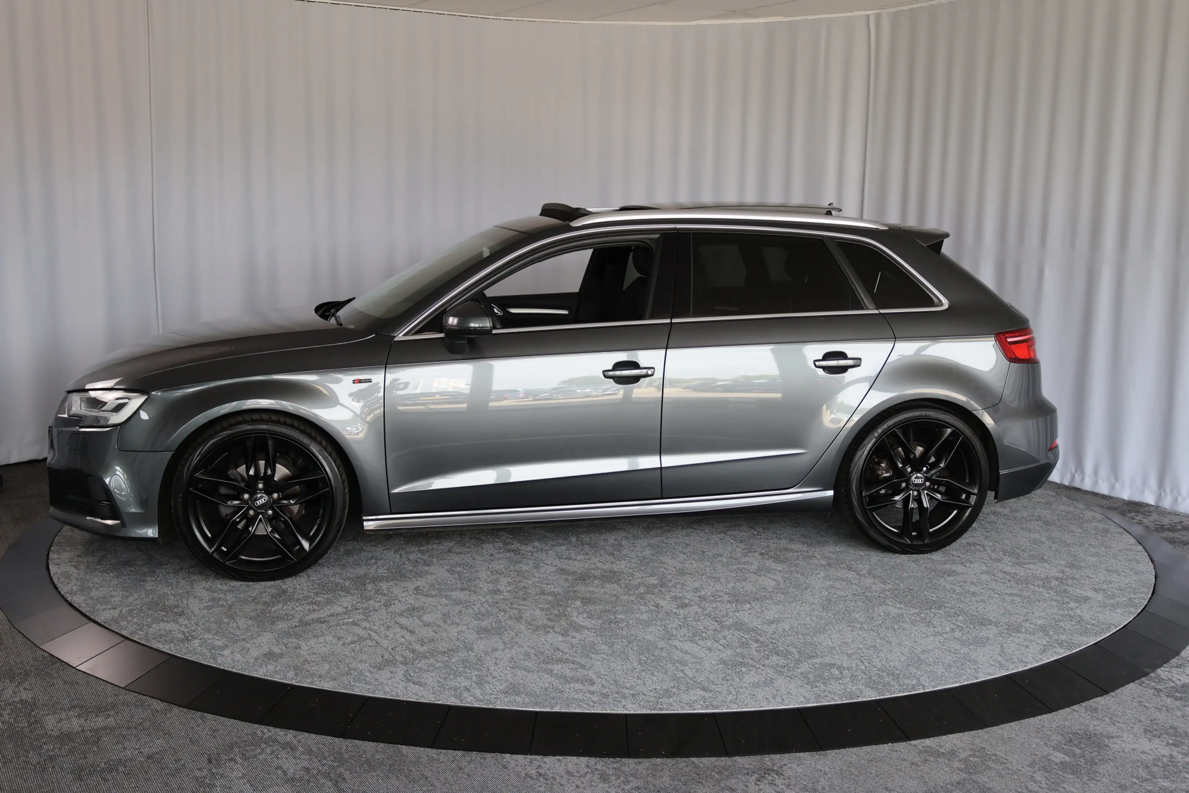 Audi A3 Sportback 35 TFSI/ Automaat, 3x S-line, Panodak, V — photo 28