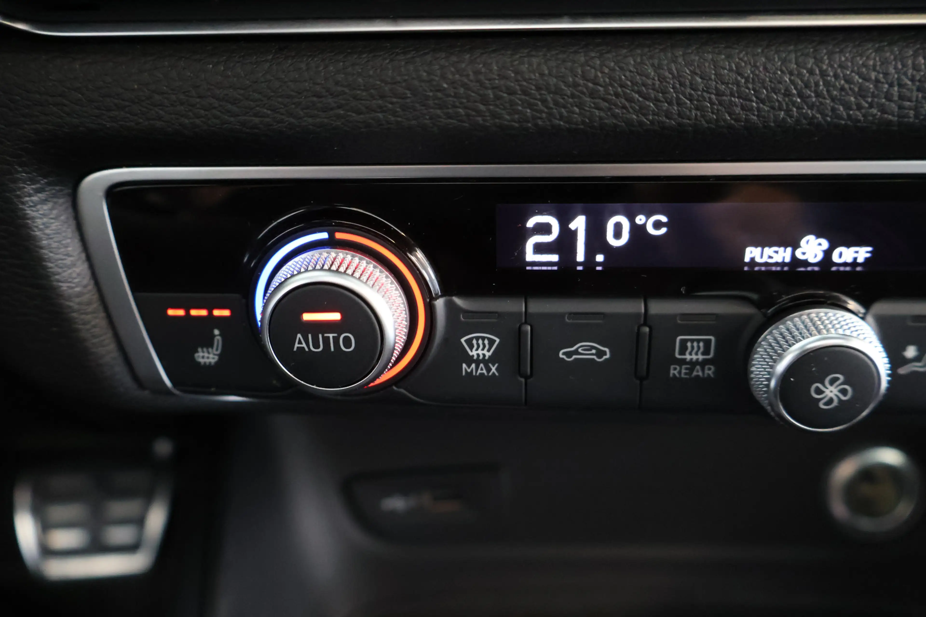 Audi A3 Sportback 35 TFSI/ Automaat, 3x S-line, Panodak, V — photo 3