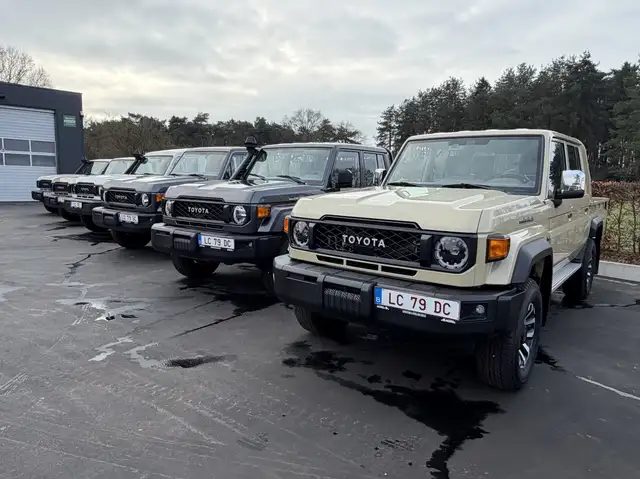Toyota Land Cruiser 71, 76, 78 & 79