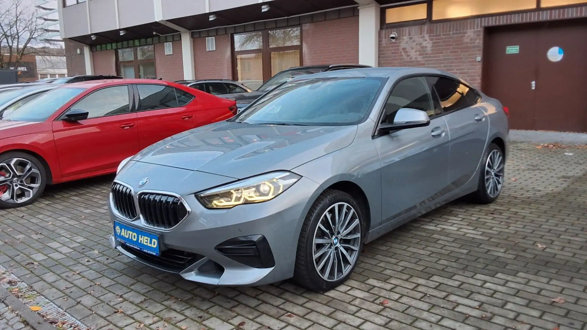 BMW 220 Gran Coupe 220 i A Sport Line Grau - 1