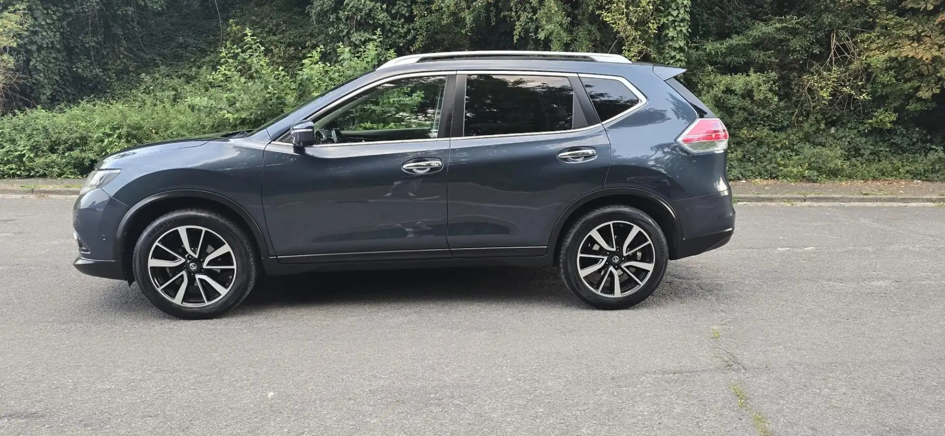 Nissan X-Trail 1.6 dCi 4WD Tekna - 2