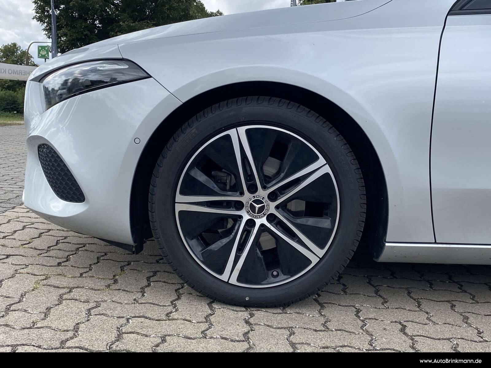 Mercedes-Benz A 180