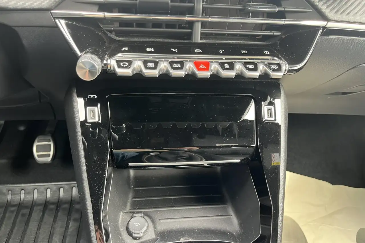 Peugeot 2008 2008 — photo 29