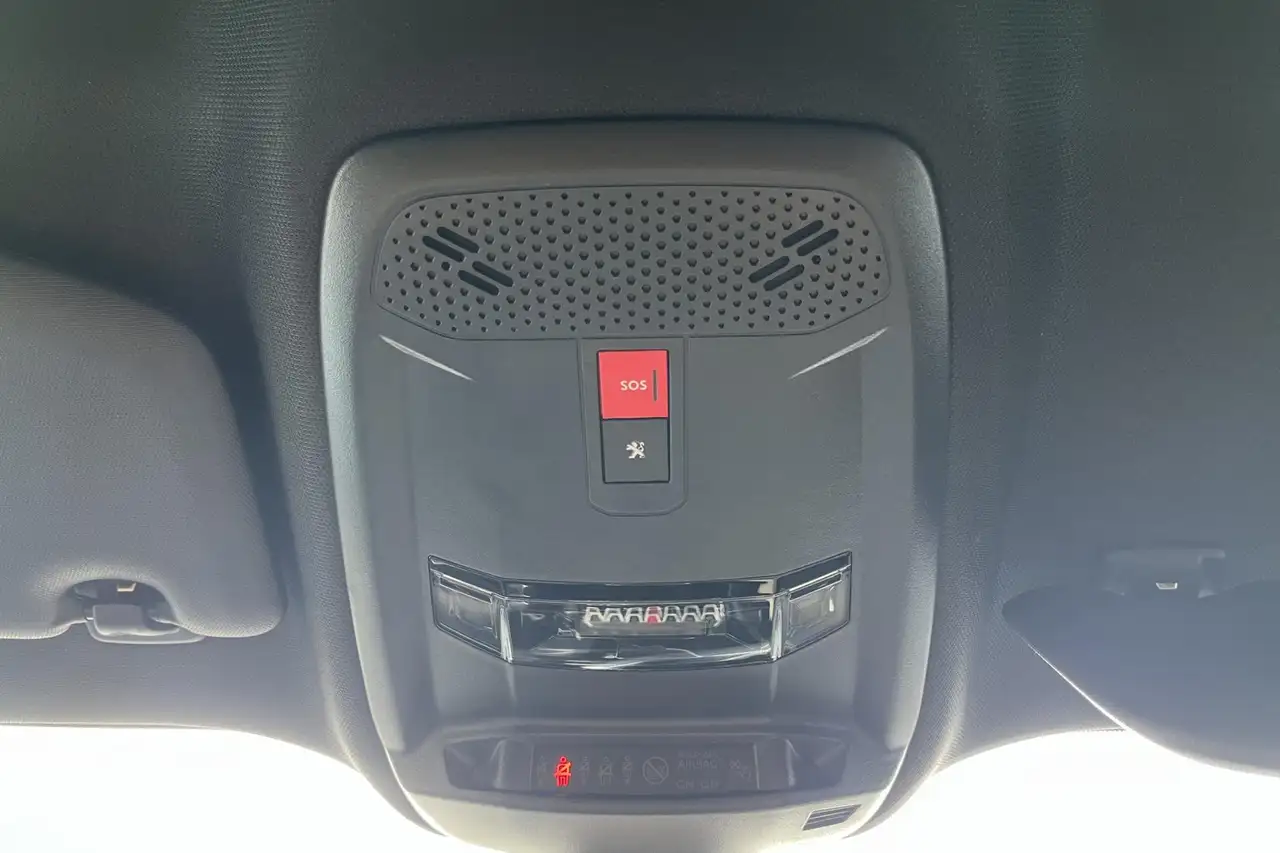 Peugeot 2008 2008 — photo 33