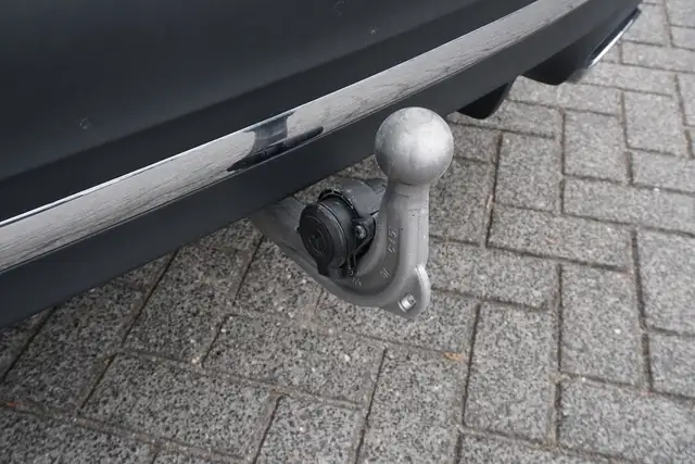 Mercedes-Benz Gla view 14