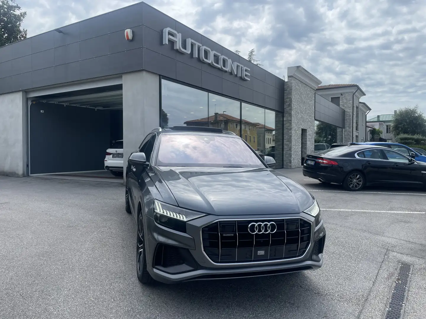 Audi Q8 Q8 50 3.0 tdi mhev quattro tiptronic  S-LINE Grijs - 1