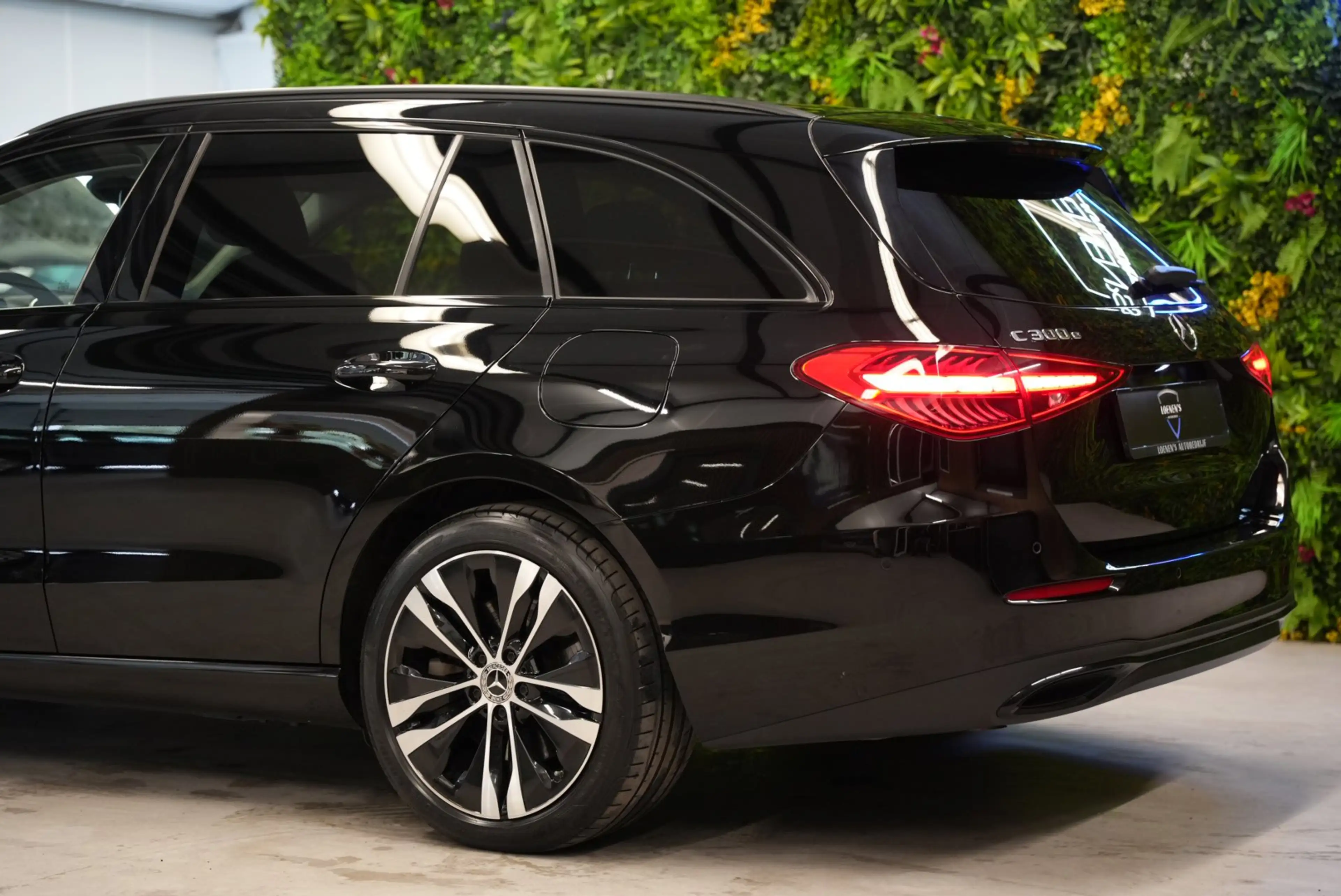 Mercedes-Benz C 300 Estate e Luxury Line SOH 96%/ Camera / CarPlay / A — photo 15
