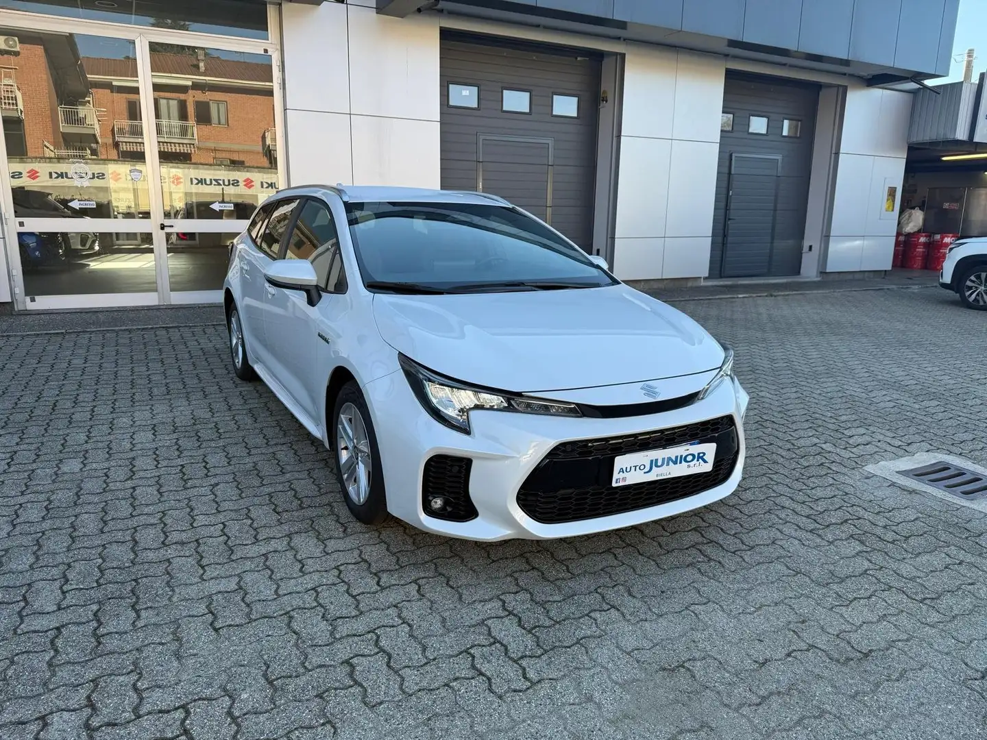 Suzuki Swace Swace  1.8h Cool e-cvt Blanc - 2