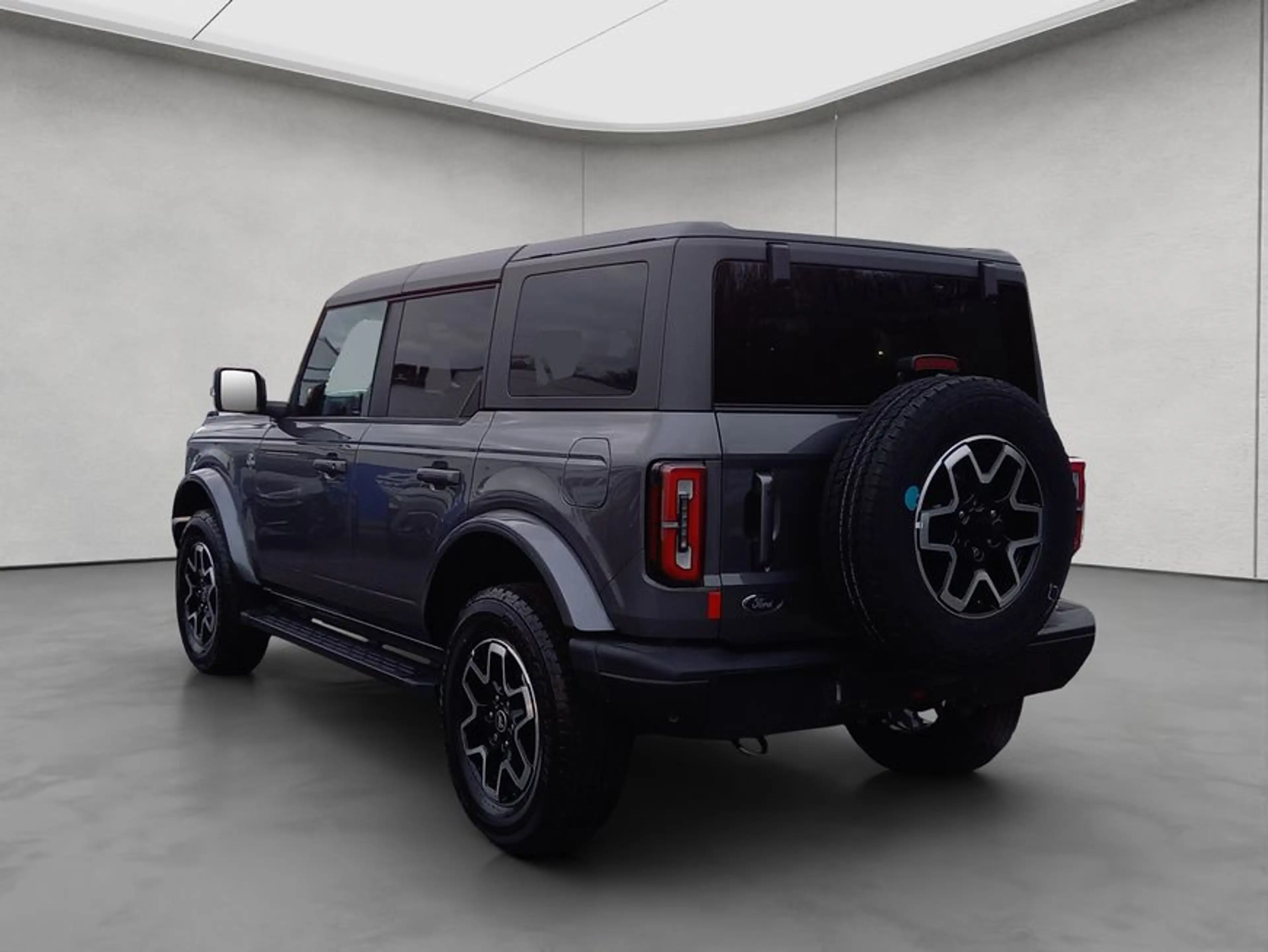 Ford Bronco 2.7 EcoBoost V6 Outer Banks 246 kW, 5-türig — photo 3