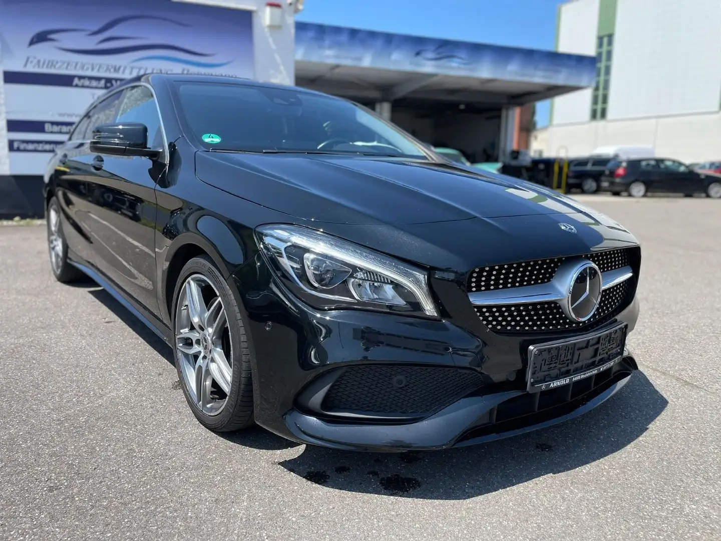 Mercedes-Benz CLA 250 Negru - 1
