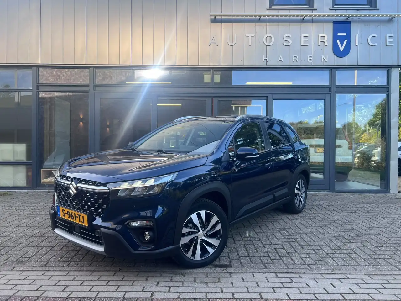 Suzuki S-Cross