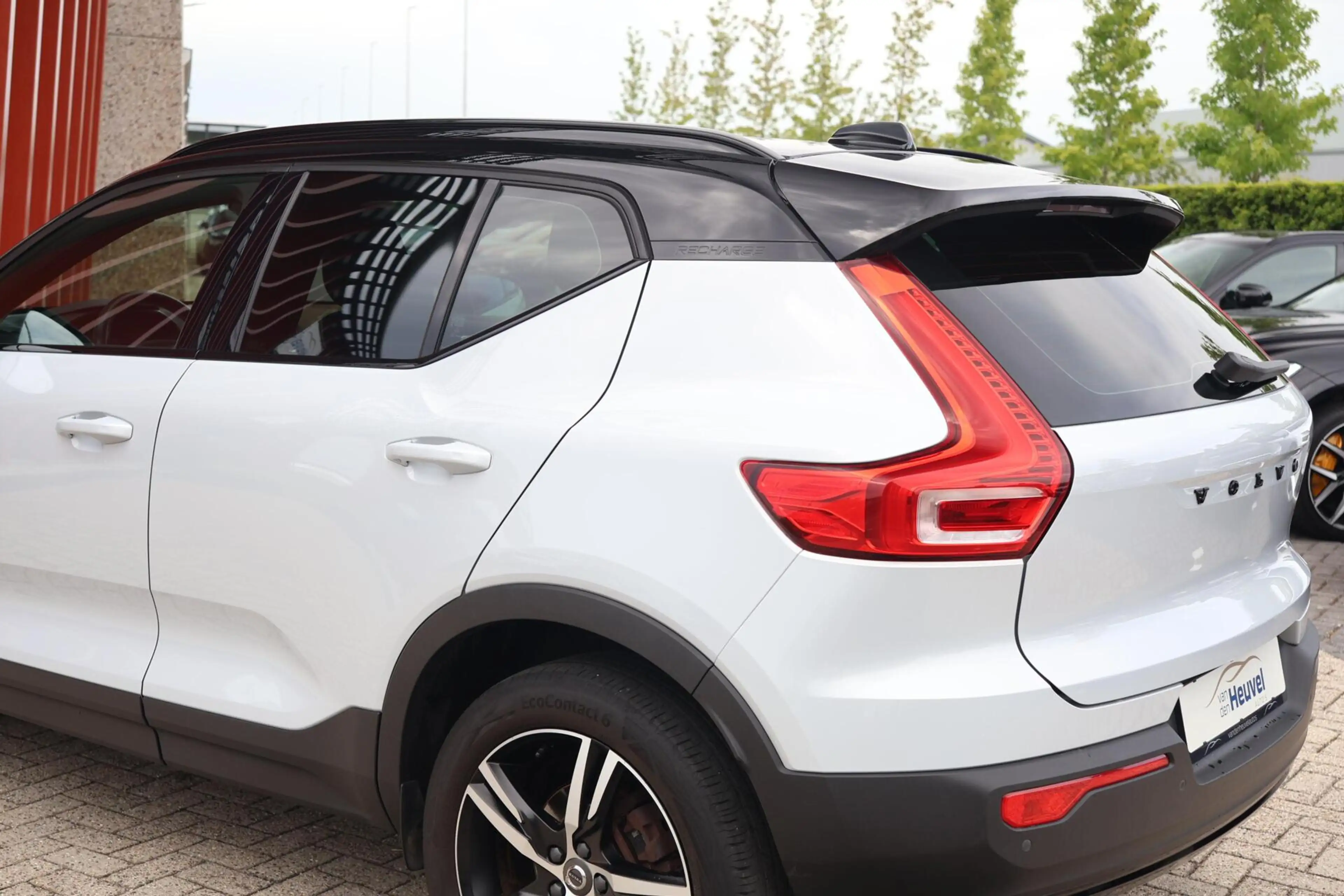 Volvo XC40 T4 Recharge R-Design | Stoelverwarming | Trekhaak — photo 13