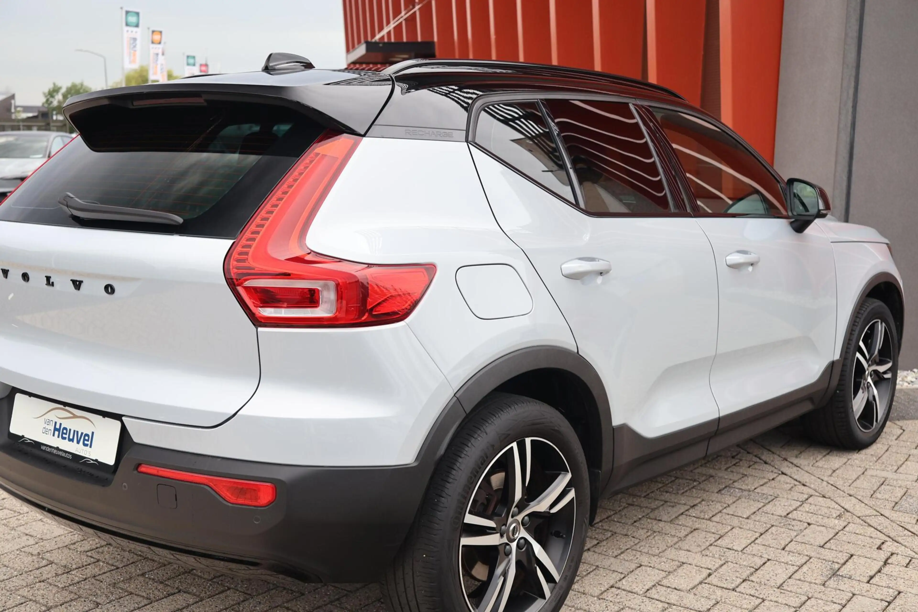 Volvo XC40 T4 Recharge R-Design | Stoelverwarming | Trekhaak — photo 14