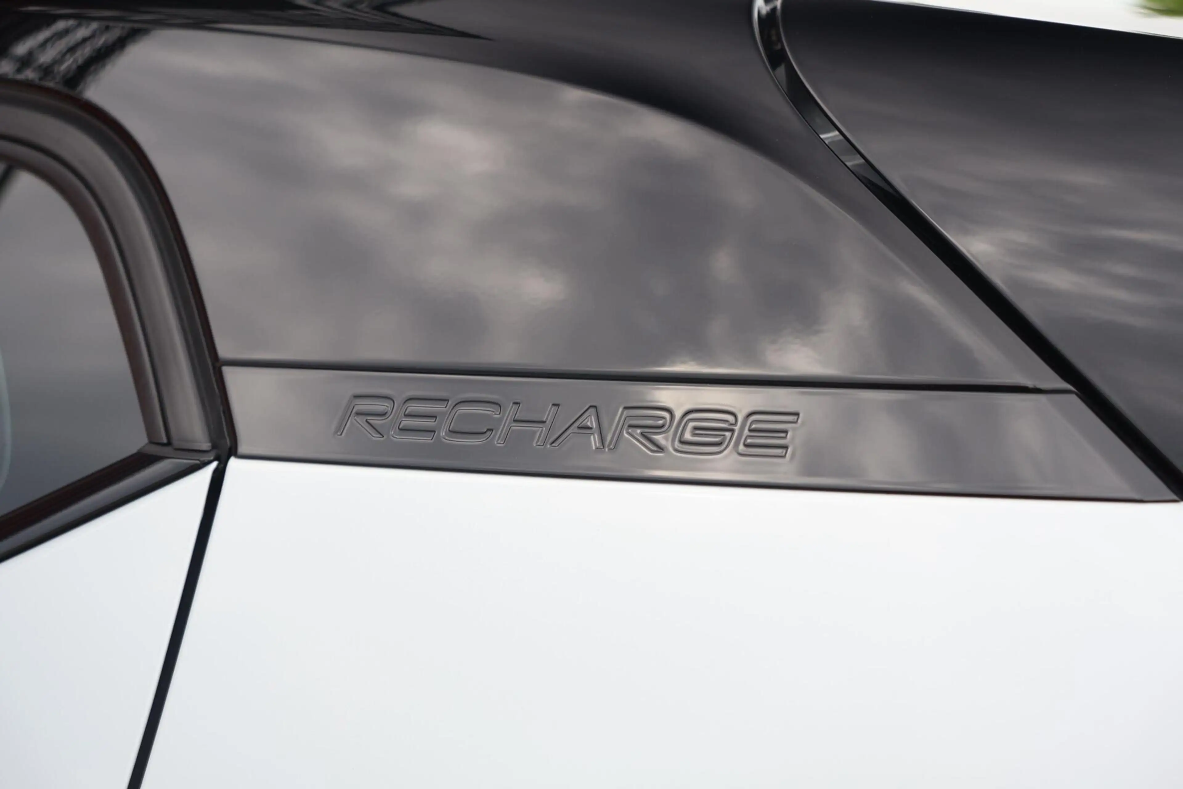 Volvo XC40 T4 Recharge R-Design | Stoelverwarming | Trekhaak — photo 12
