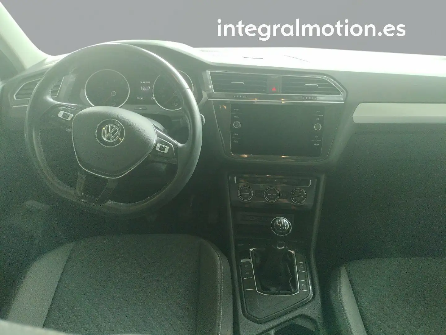 Volkswagen Tiguan 1.5 TSI Advance 110kW Noir - 2