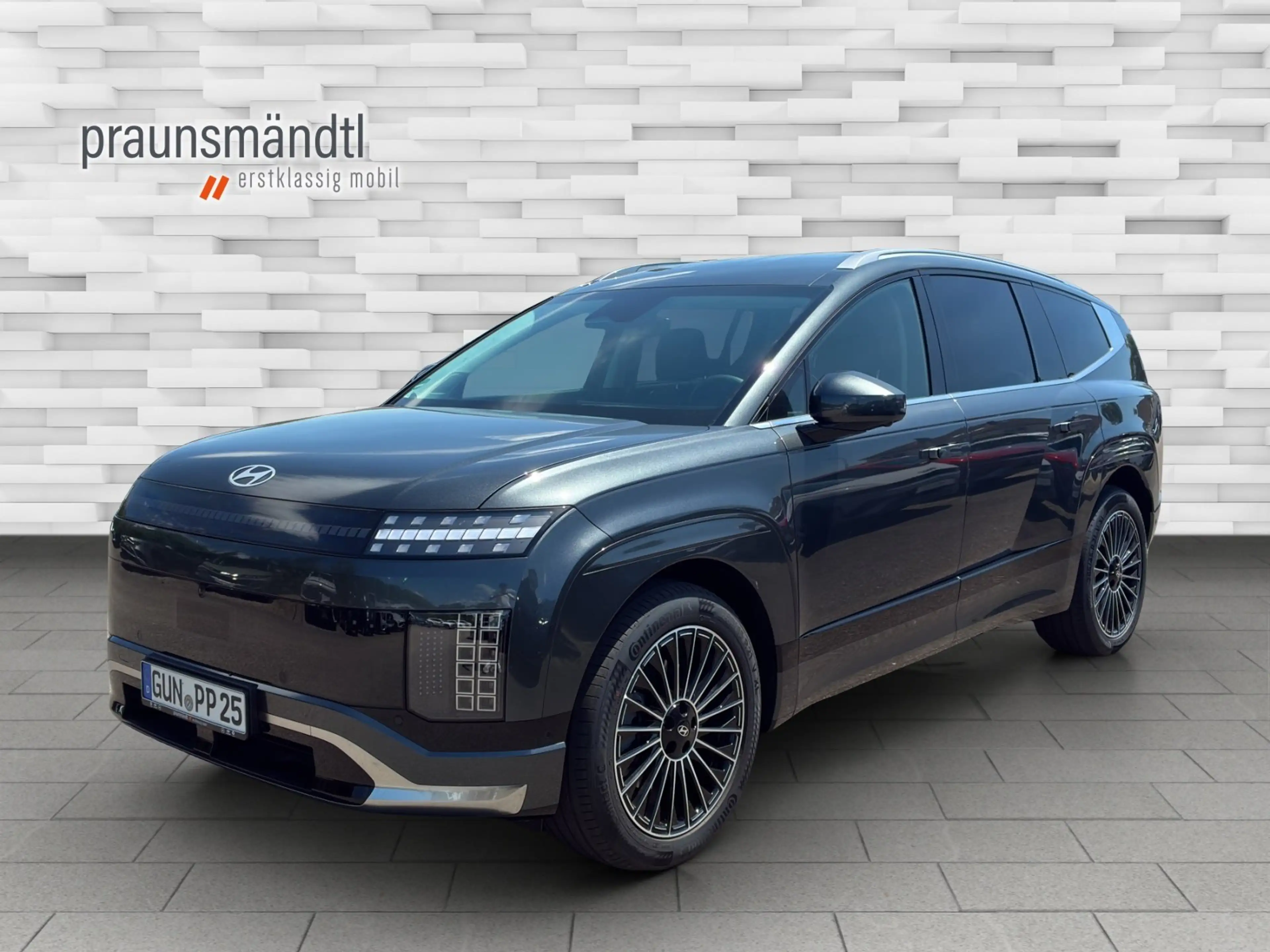 Hyundai IONIQ 9 Uniq  110 kWh 4WD 7-Sitzer LED,Navi,