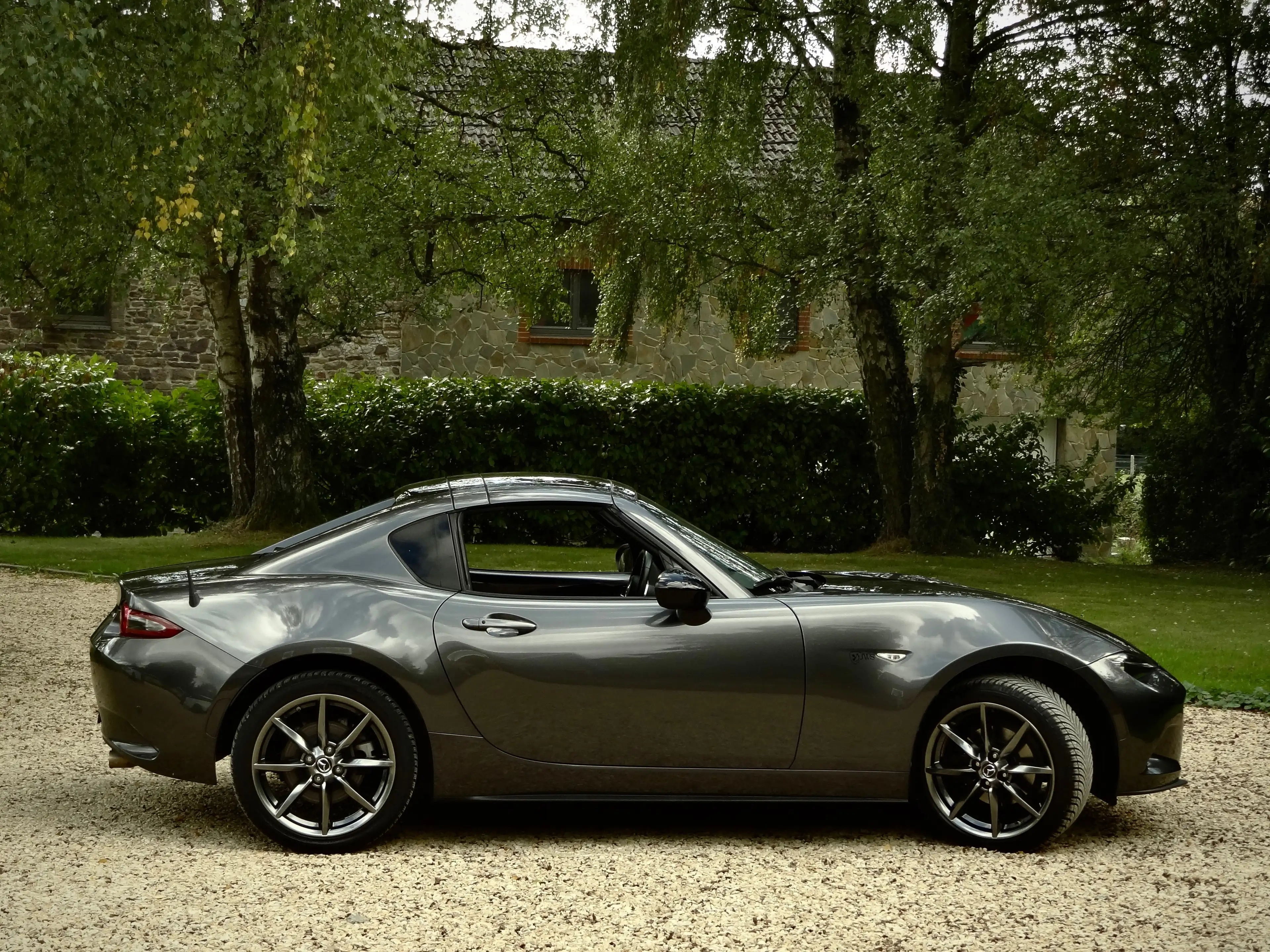 Mazda MX-5 ND2.5 RF 184 ** BURGUNDY - CARPLAY BT - CAM - BOSE - FULL MAZDA SERVICE ** — photo 12