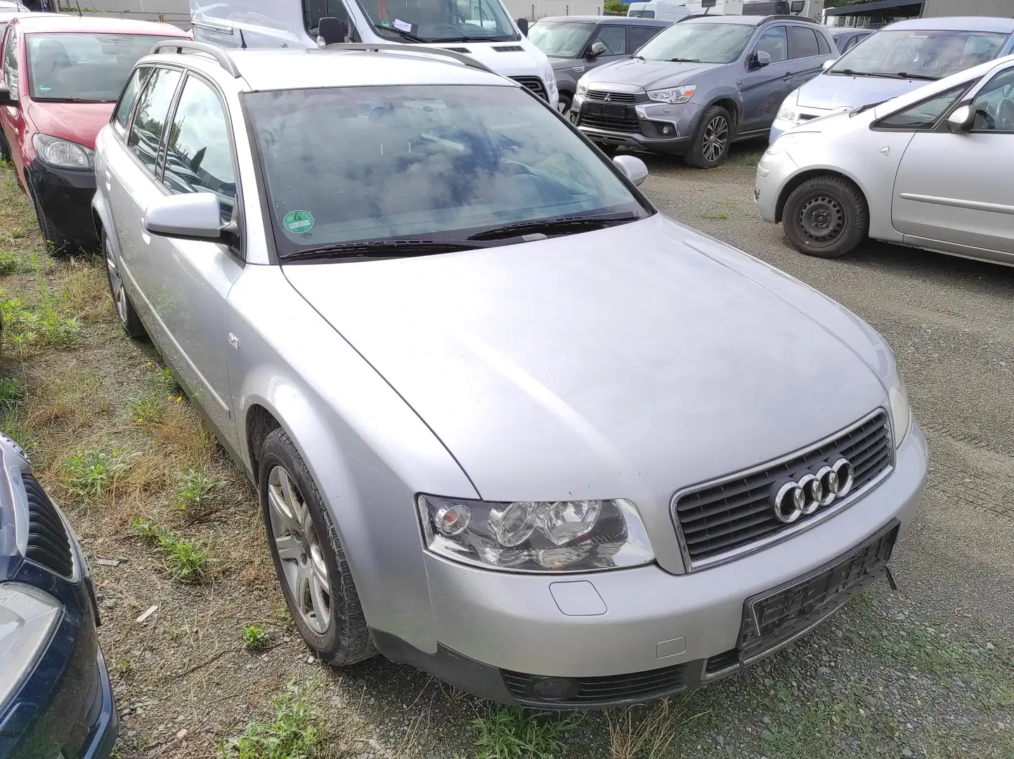 Audi A4 Avant 3.0 quattro ALLRAD *TÜV10-26* XENON KLIMA Gümüş rengi - 1
