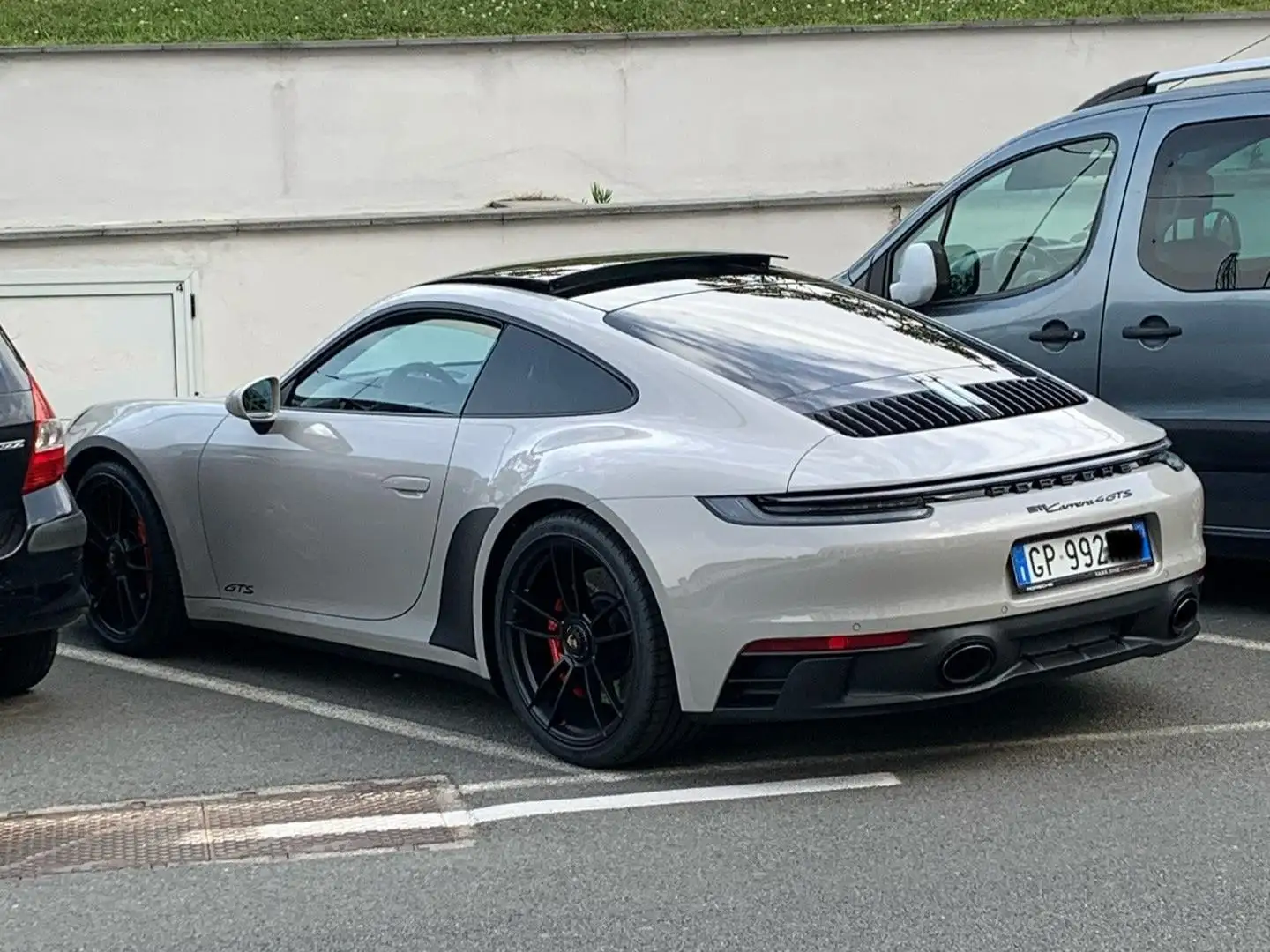 Porsche 911 911 992 Coupe 3.0 Carrera 4 GTS - 2