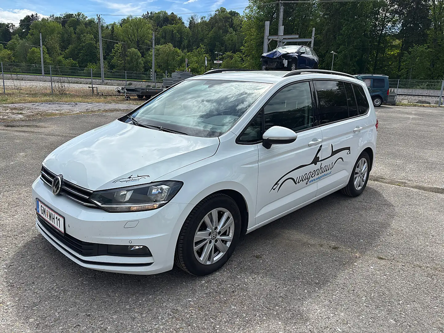 Volkswagen Touran Comfortline 1,6 TDI DSG, Kamra, NAVI, Für Händler Weiß - 1