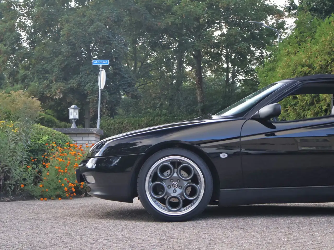 Alfa Romeo Spider 2.0-16V T.Spark 18"Teledials en Novitec, foto 10