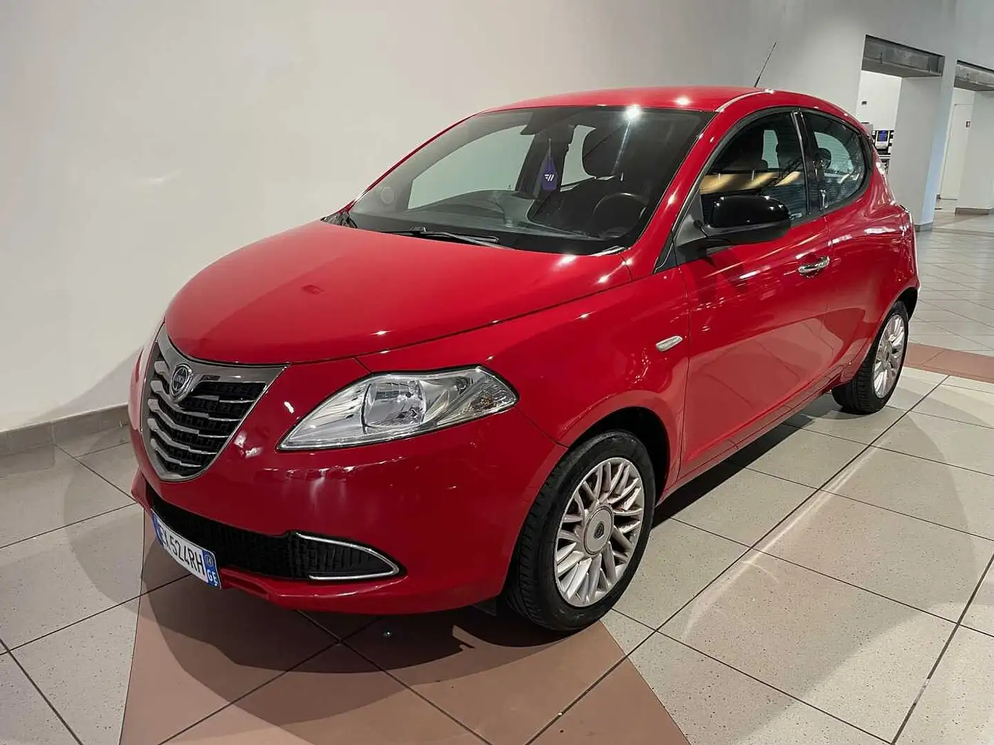 Lancia Ypsilon 3ª serie 1.2 69 CV 5 porte Elefantino Rosso - 1