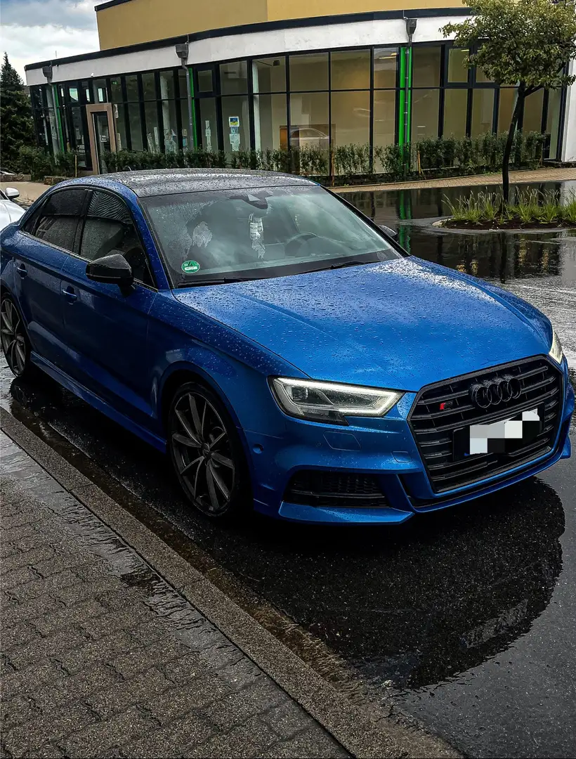 Audi S3 Limousine S tronic Blau - 1