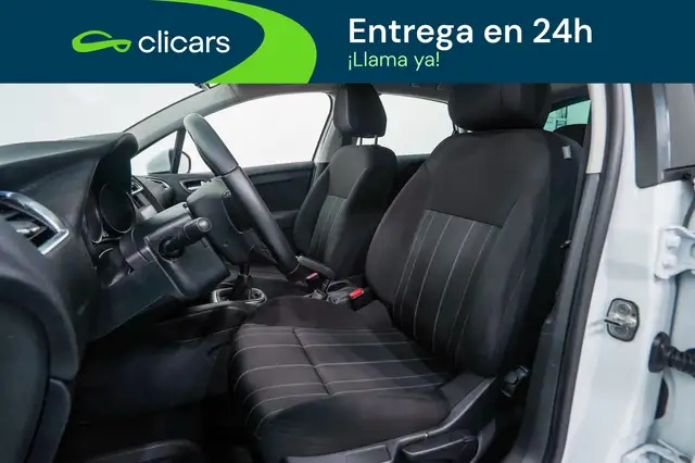 Citroen C4 view 14