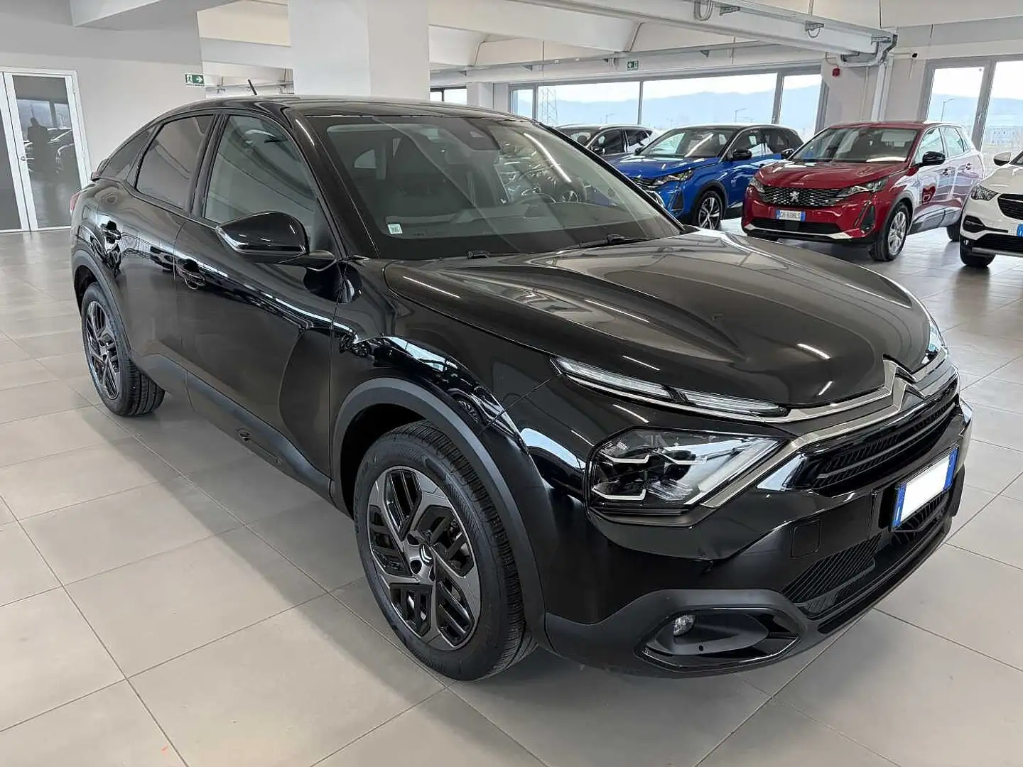 Citroen C4 1.2 PureTech 130 CV Max Grau - 1