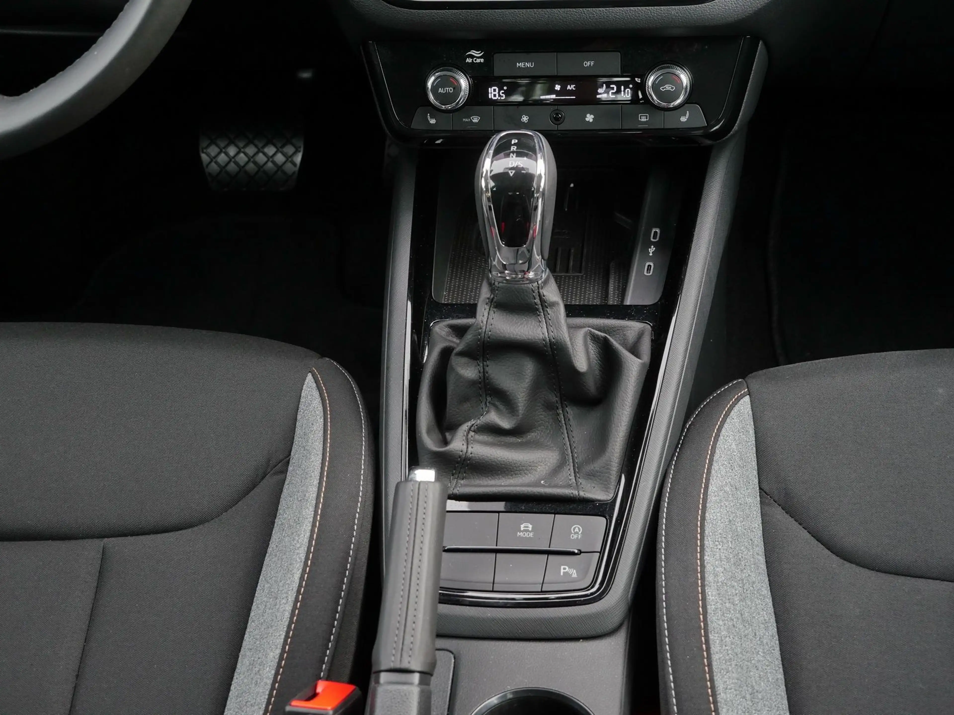 Skoda Kamiq 1.5 TSI Selection RFK*Navi*DAB*AHK*Digital — photo 7