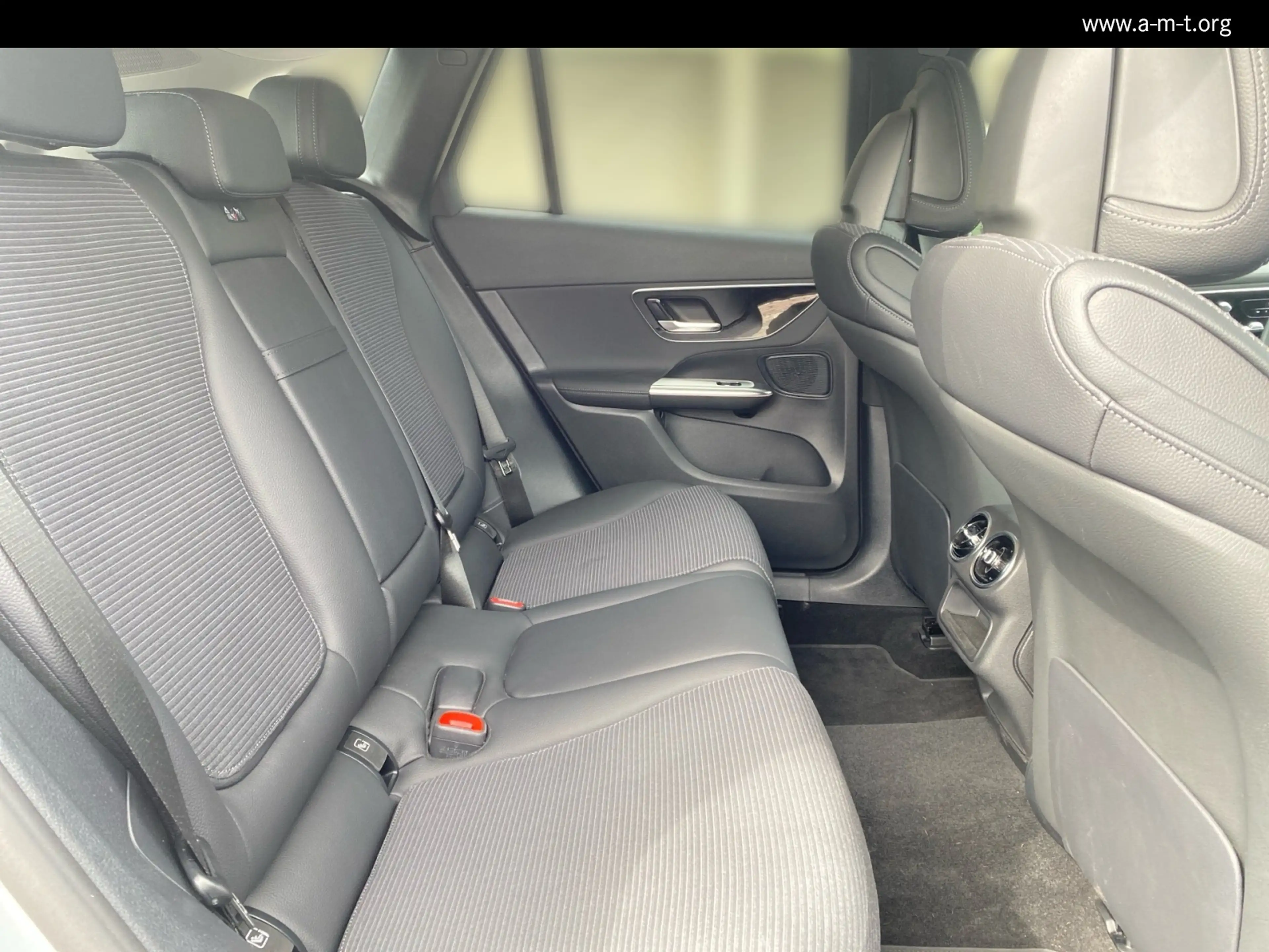 Mercedes-Benz GLC 300 GLC 300 de 4M +EQ Hyb-Tech. 360/AHK/Distronic Navi — photo 13