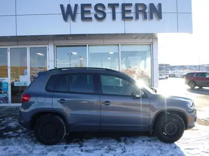 Blue 2015 Volkswagen Tiguan Trendline 4Motion SUV / Crossover 6-Speed Automatic