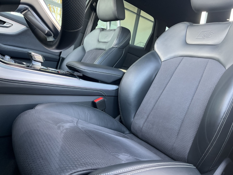 Audi Q7 50 TDI quattro S-Line/HUD/StandHZG/Navi/B&O — photo 12