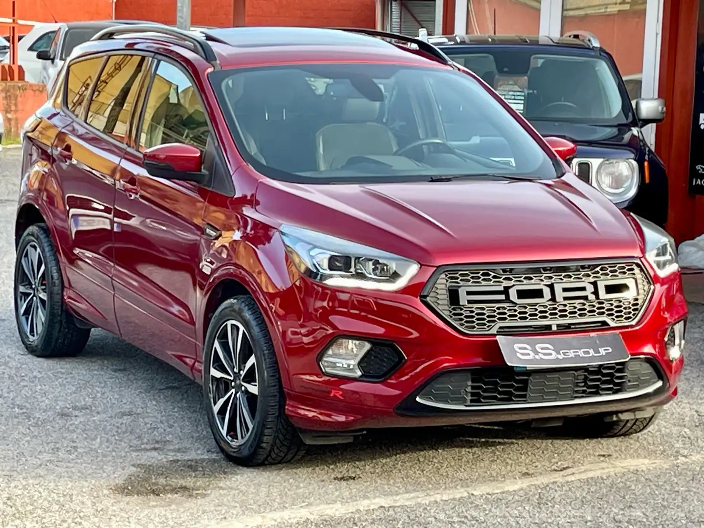 Ford Kuga 1.5 tdci ST-Line Business/2wd/unipro/rate/garanzia Rosso - 1