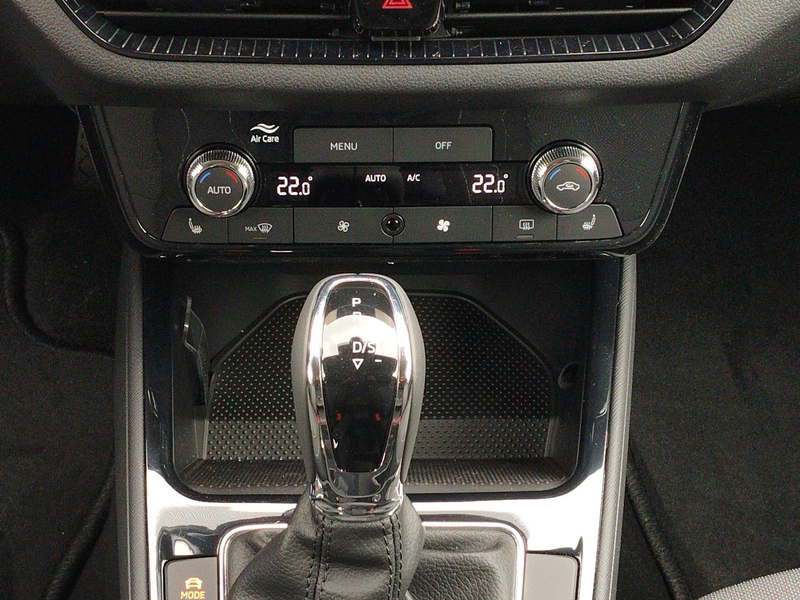 Skoda Fabia 1.0 TSI Balance DSG AUT*Fernlichtass.*Kam. — photo 14