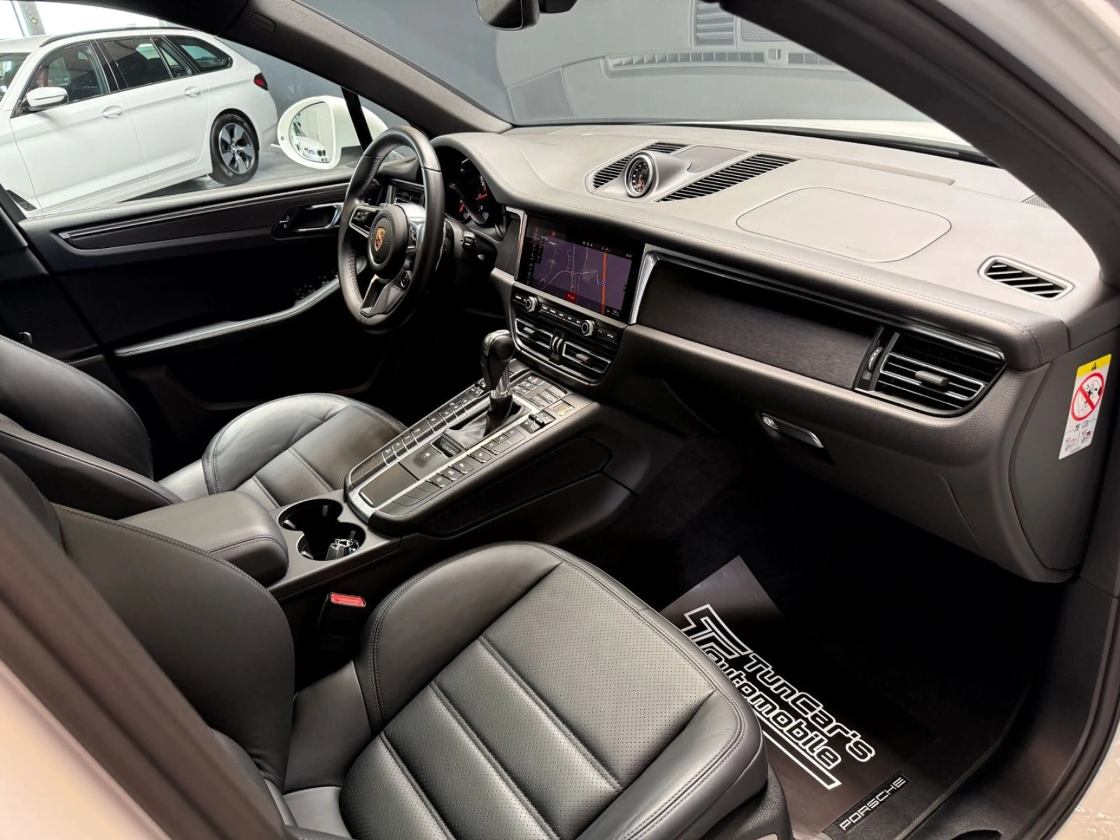 Porsche Macan GTS LED/Surround View/BOSE/Panoramadach/ — photo 14
