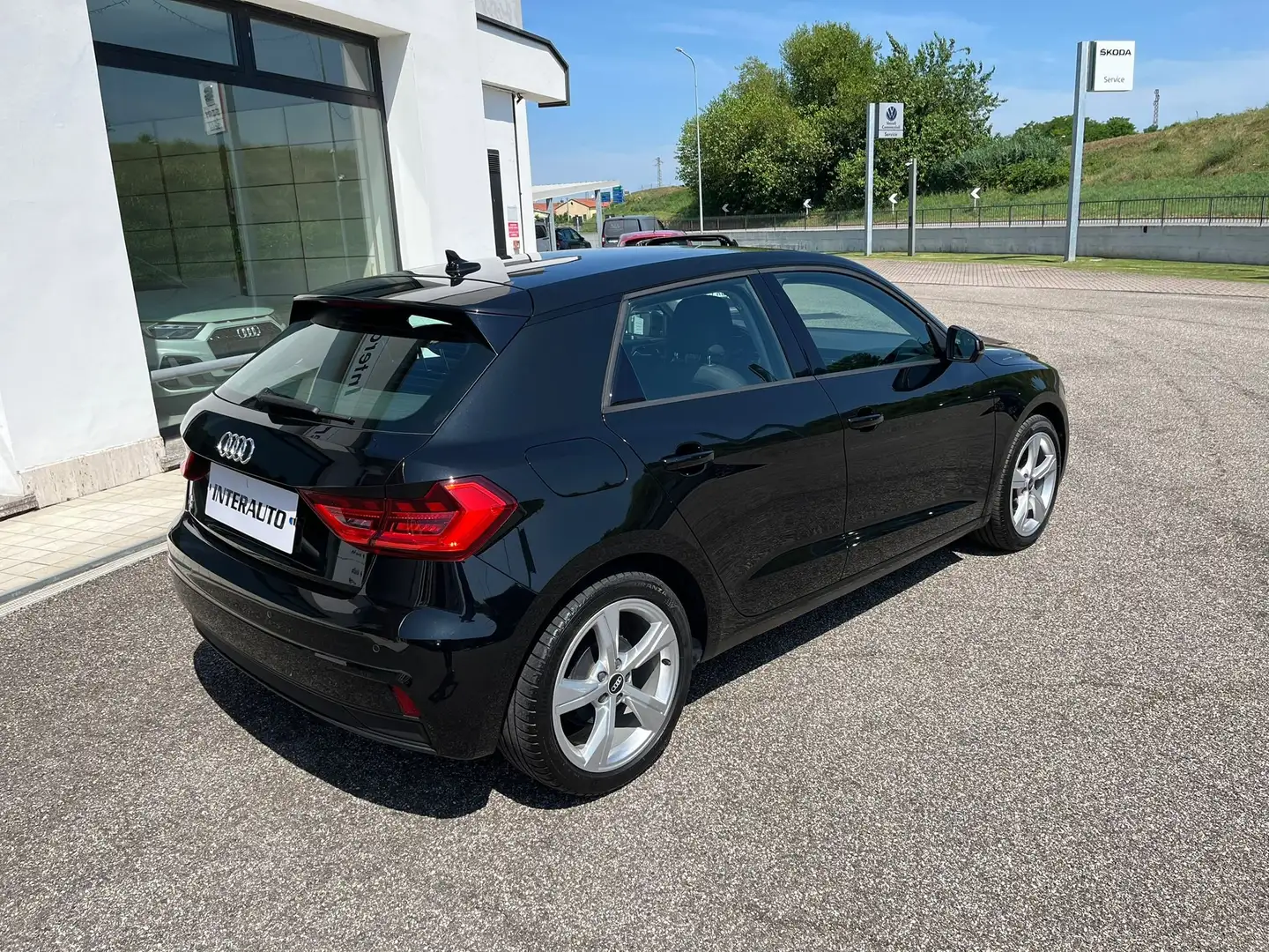 Audi A1 Sportback 25 1.0 tfsi Nero - 2