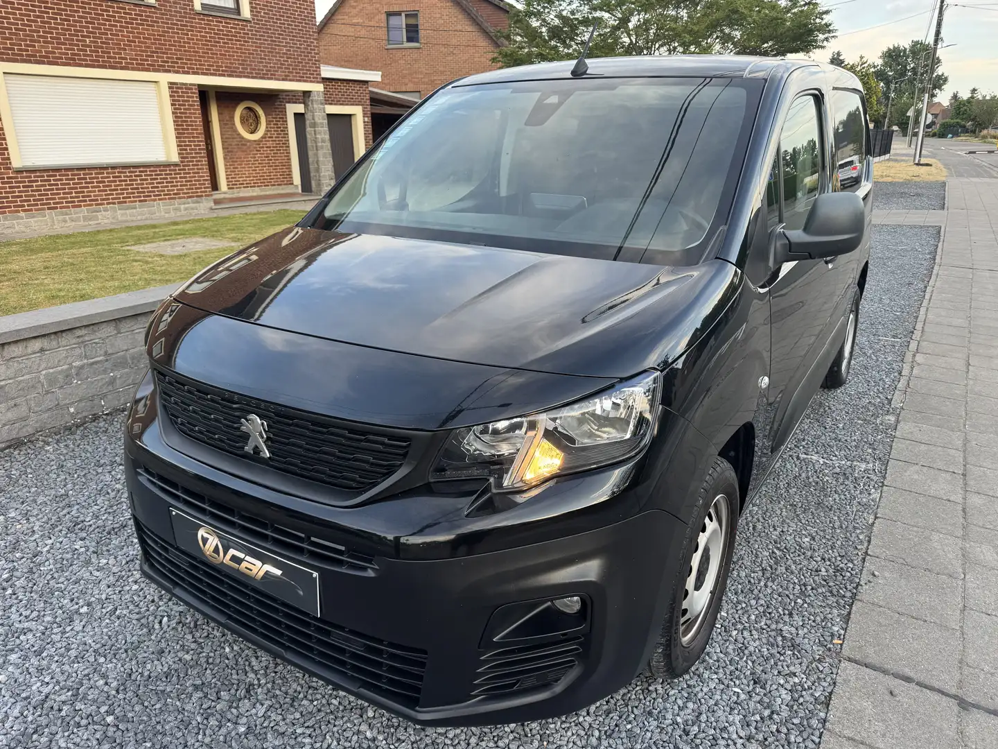 Citroen Berlingo 1.5 BlueHDi TVA/NAVI/BOITE AUTO/GARANTIE 12 MOIS Zwart - 1