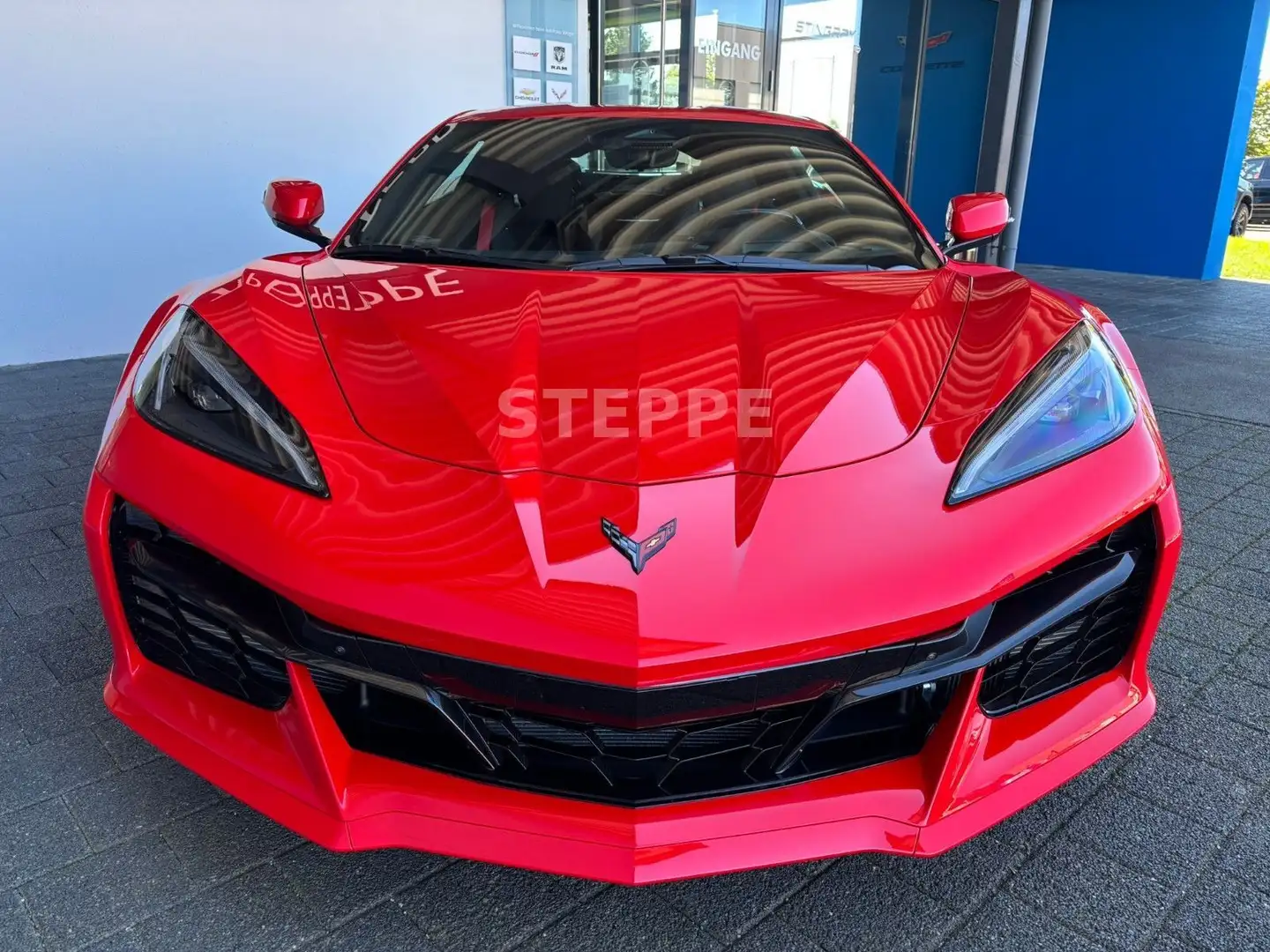 Corvette C8 E-Ray 3LZ Coupe EU-Mod Herst.Garantie Rot - 2