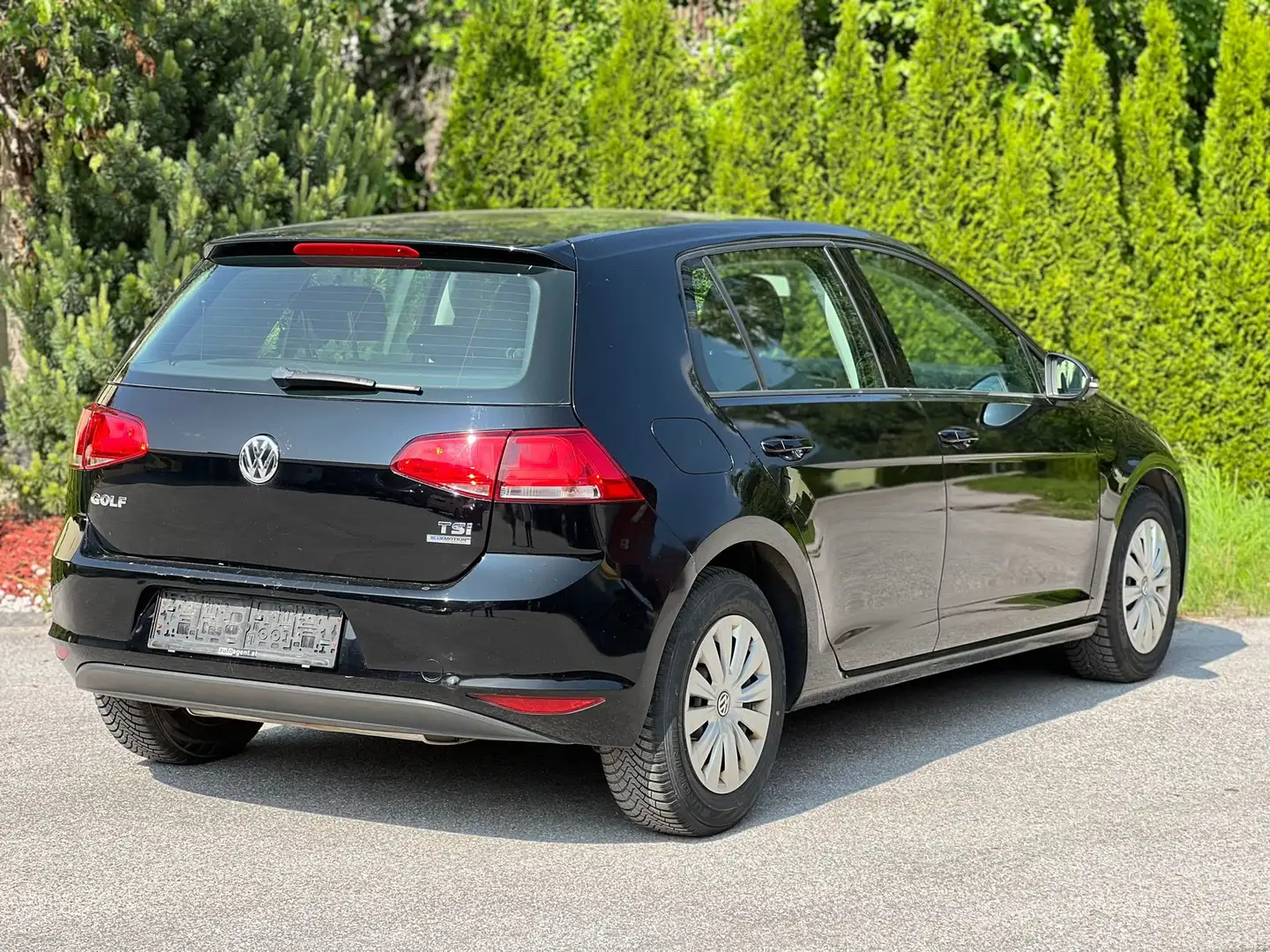 Volkswagen Golf Trendline BMT TSI Sportsitze Schwarz - 2