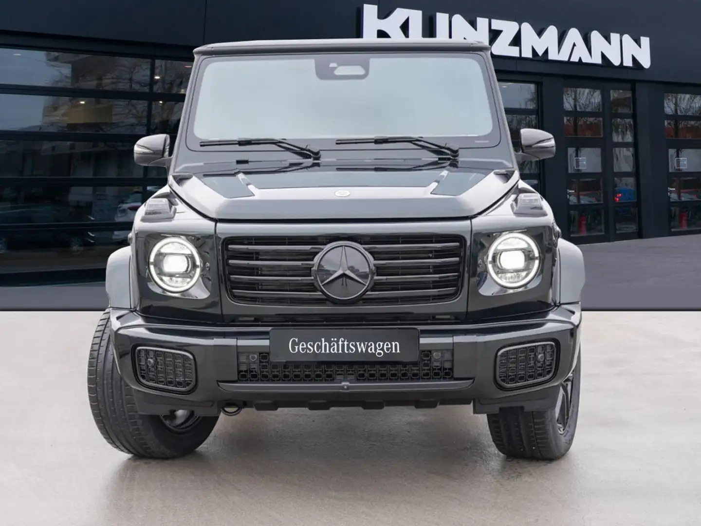 Mercedes-Benz G 450 d AMG Night AHK Schiebedach Distronic 360° Grün - 2